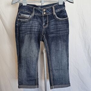 *EUC* ARIYA Women's Cropped Jeans